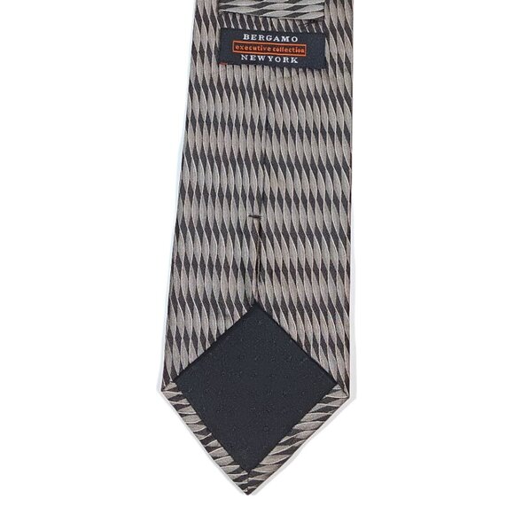 Bergamo New York Men’s Silk Tie Gray Geometric 61 inch Designer Wide Tie New - Picture 4 of 4